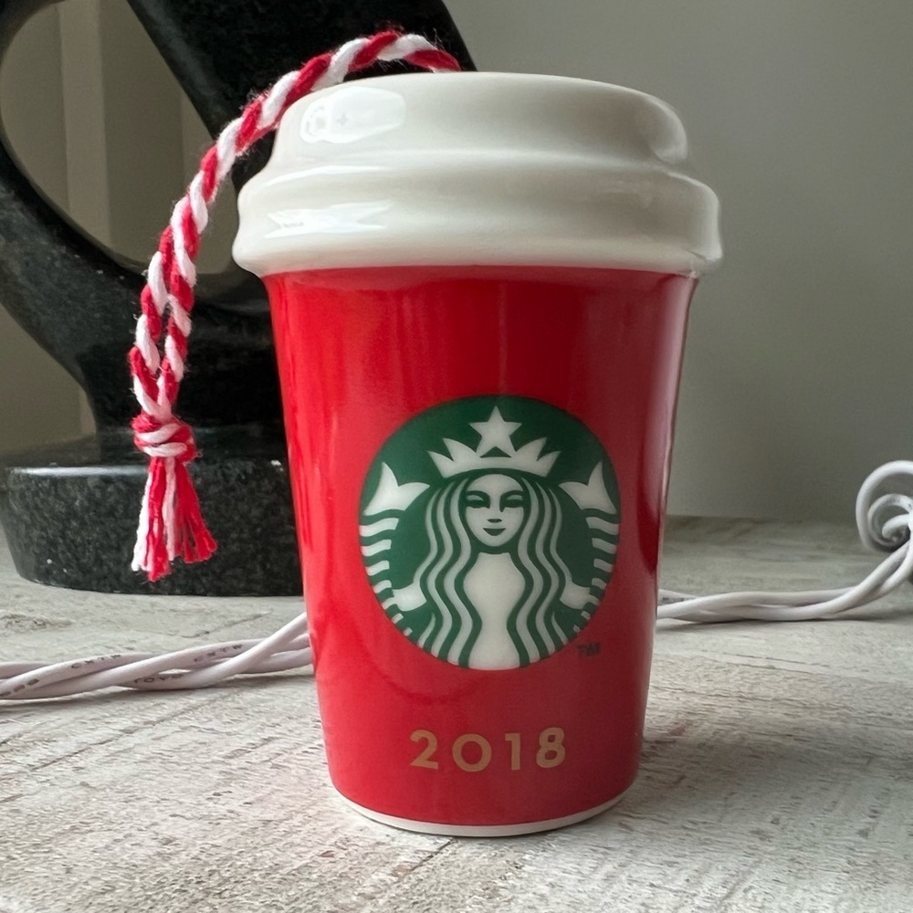 Starbucks Japan 2018 Red Cup Ornament